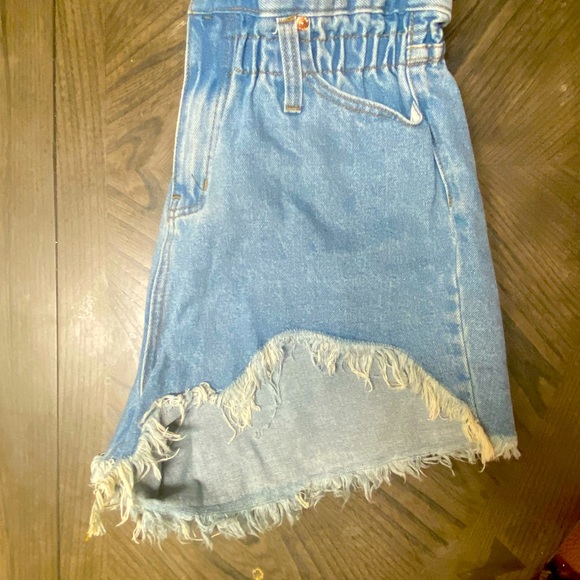 Denim High-waist  mom shorts - Picture 3 of 3